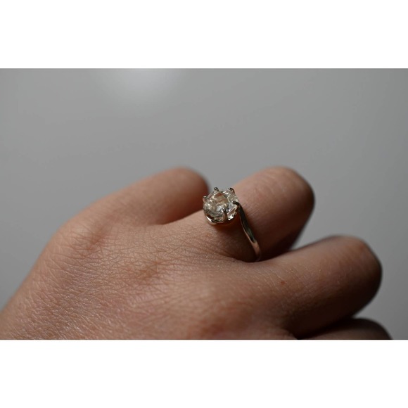 Rough Diamond Ring, Alternative Engagement Ring, Unique rings for women - Picture 3 of 8